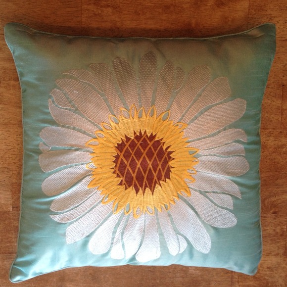 Bright and Fun Daisy Pillow