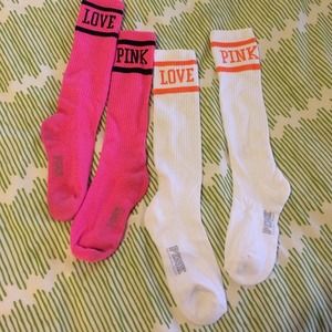 VS PINK SOCKS