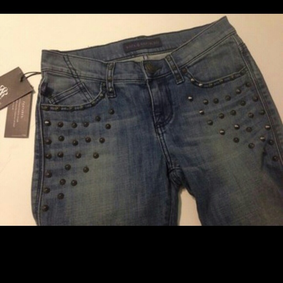 Rocks size 2M .. - Picture 1 of 2