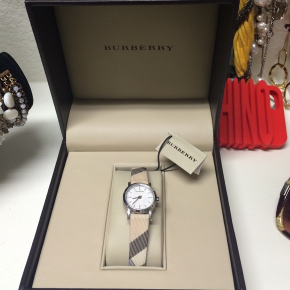 Burberry Accessories - Burberry Print watch