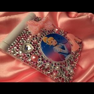 Customized vanity compact mirror