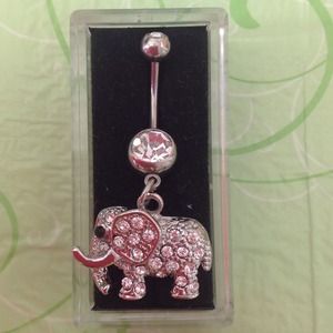 belly button piercing