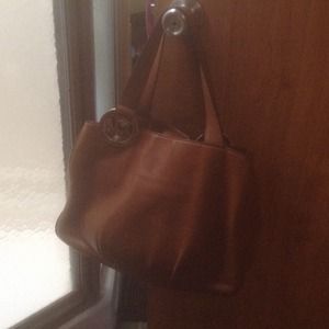 Michael Koros E/W Fulton Tote bag