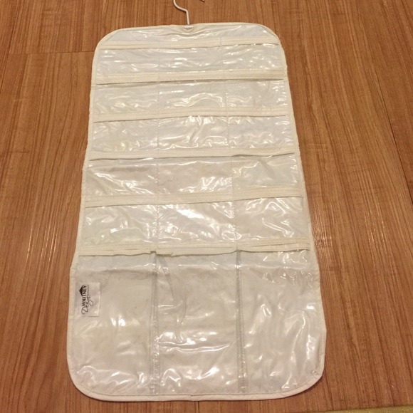 FREE w/$50 purchase.....(no longer available) - Picture 1 of 2