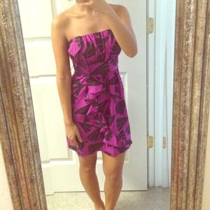 Guess strapless dress small