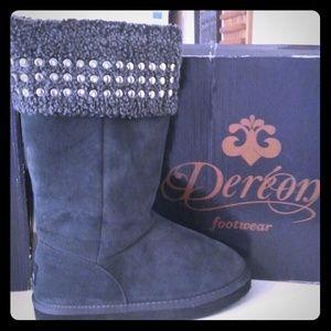 Der'eon uggs like boots