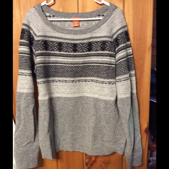 🎉 REDUCED Joe fresh sweater🎉