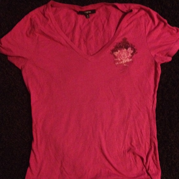 Express graphic v-neck