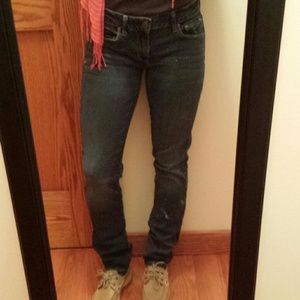 Straight Jeans
