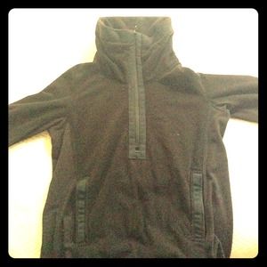 Lululemon sweatshirt