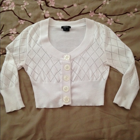 Cropped white cardigan