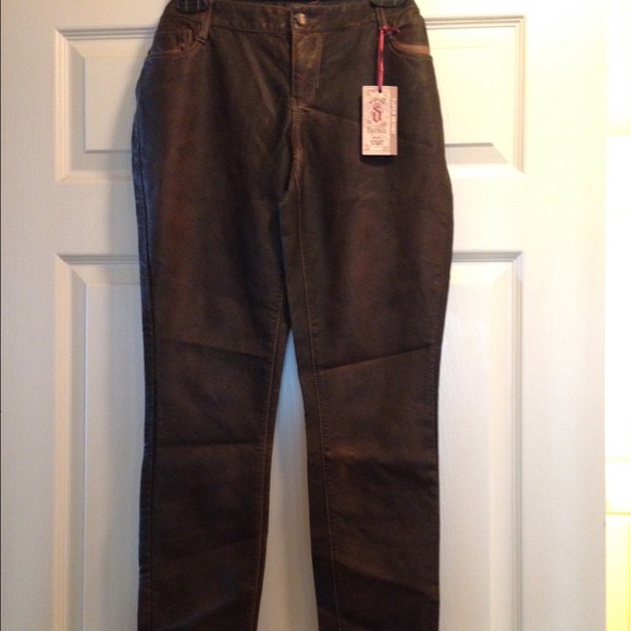 Decree Super Skinny Jeans - Picture 1 of 4