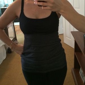Lululemon tank