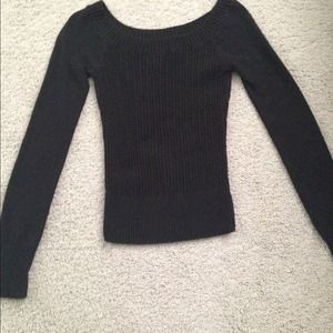 Guess off-the-shoulder sweater
