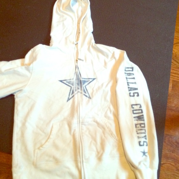 Reebok Outerwear - White dallas Cowboys hoodie