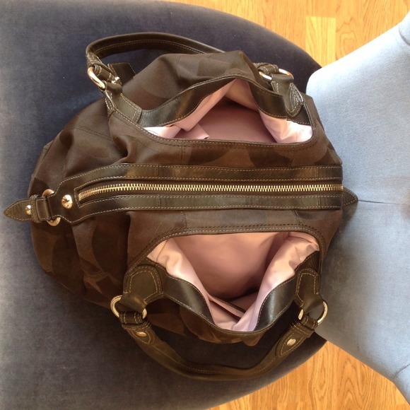 Authentic Coach Bag - Picture 3 of 4