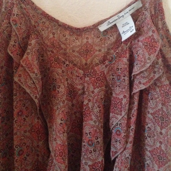 Beautiful tank top - Picture 3 of 3