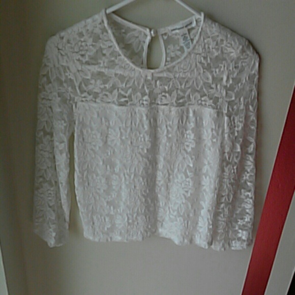 Tops - Picture 2 of 2