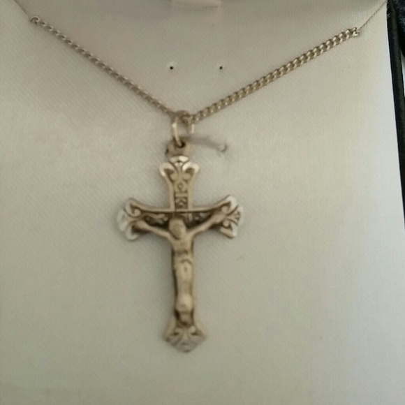 Sterling silver cross necklace