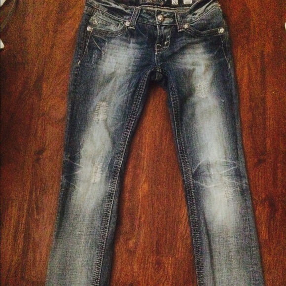 Beautiful Miss Me's size 26! - Picture 2 of 4