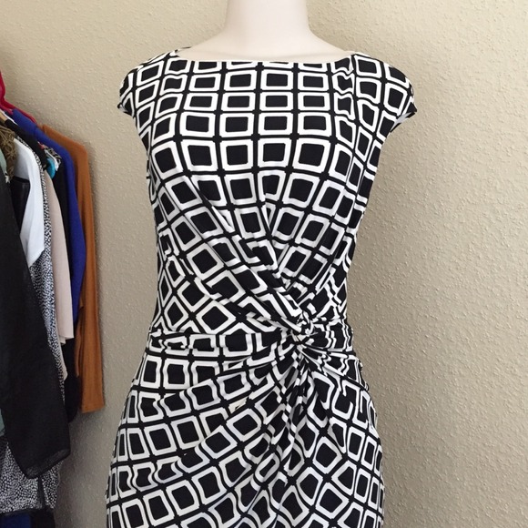 40% OFF EVERYTHING!! Ralph Lauren black &white - Picture 2 of 3