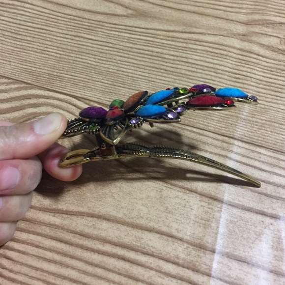 2 New exotic hair clip - Picture 3 of 4