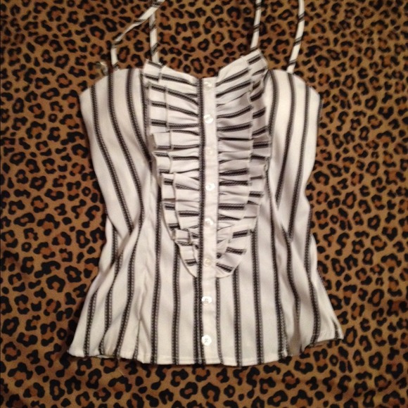 Cute ruffled spaghetti strap top