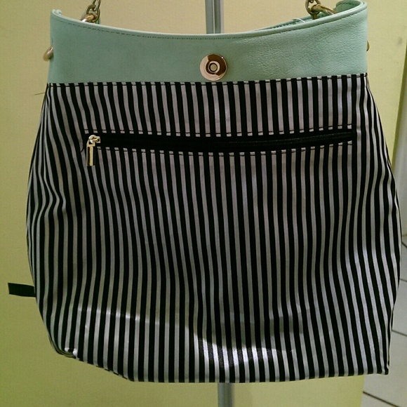 Handbag - Picture 2 of 2