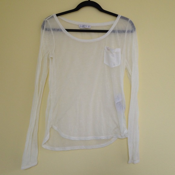 Light yellow long sleeve - Picture 1 of 2