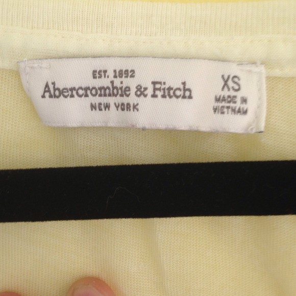 Light yellow long sleeve - Picture 2 of 2