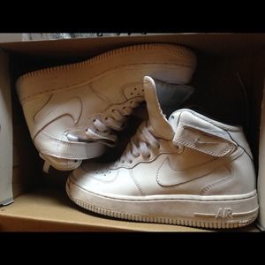 Nike Airforce ones