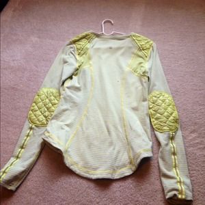 Yellow and grey lululemon shirt.