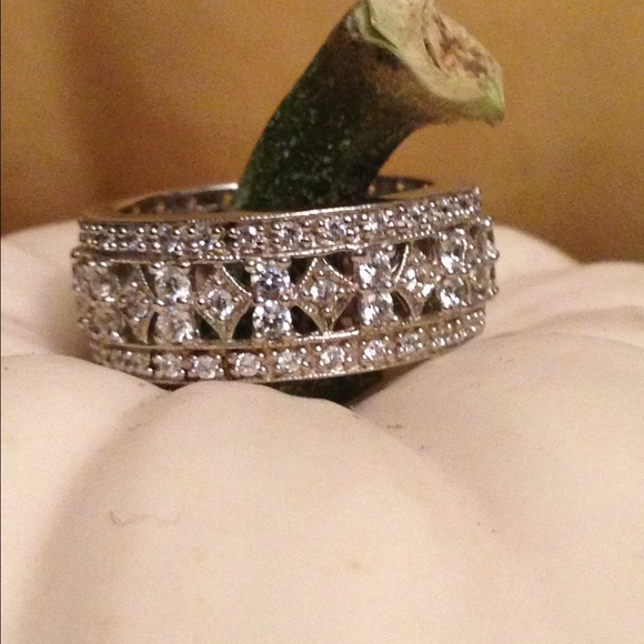 Outstanding filigree bling statement band ring 925 - Picture 1 of 1