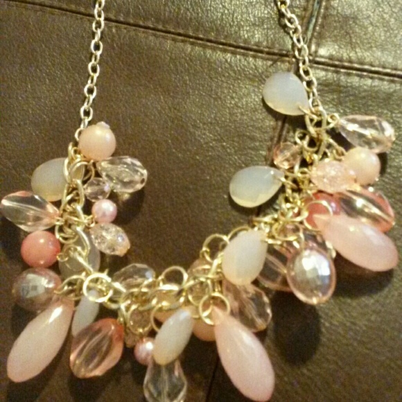 Beautiful Earrings and Necklace from Icing - Picture 3 of 4