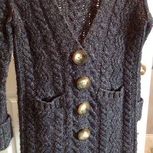 Chunky wool blend cardigan. Medium.