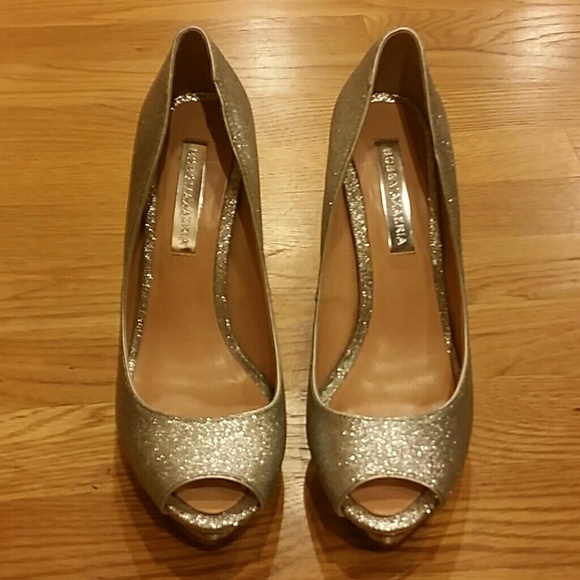 BCBGMAXAZRIA Dart Silver Glitter peep toe heels
