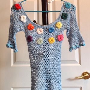 XS knitted shirt. 3/4 sleeve.