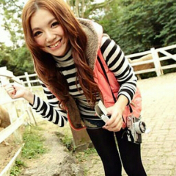 Sleeveless hooded jacket with cotton insert orange - Picture 2 of 4