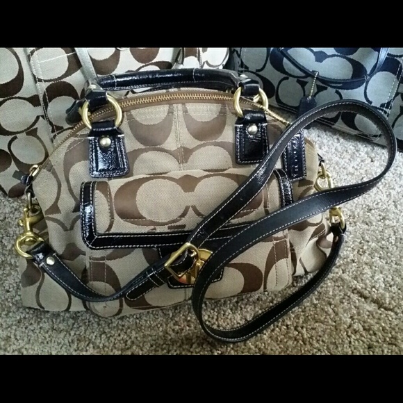 100% Authentic Coach Signature Cross body