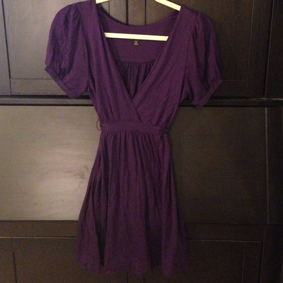Purple Dress - Picture 1 of 1