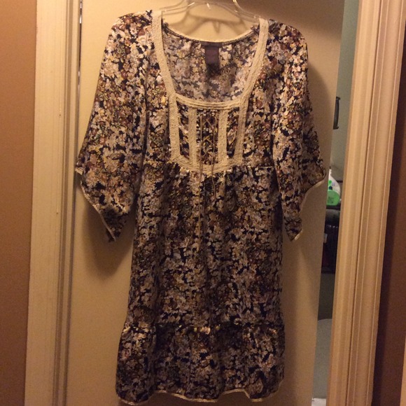 Fire Los Angeles Dresses & Skirts - floral dress