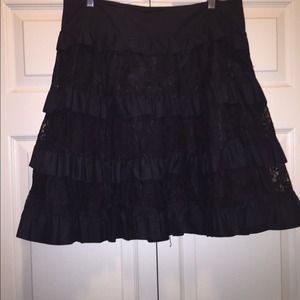 🎀Lace & ruffle skirt!🎀
