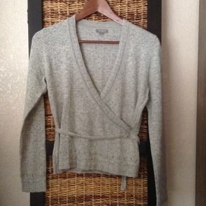 Ann Taylor Gray Knit Sweater