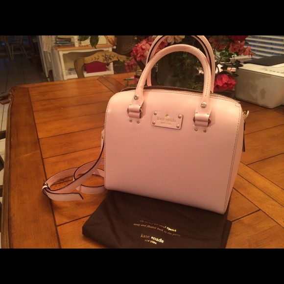 kate spade Handbags - Kate Spade "Street Maise" baby pink handbag