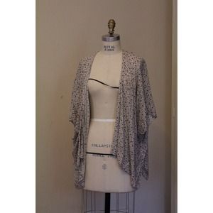 Brandy Melville shawl