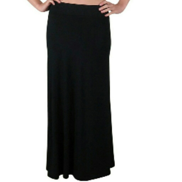 Black Maxi Skirt size XL NWT