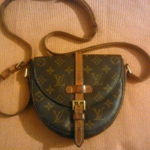 Authentic LV Chantilly Cross Body