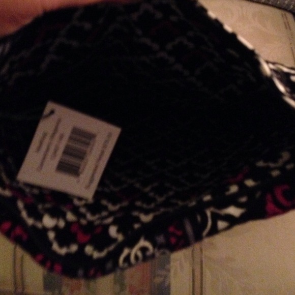 Vera Bradley mailbag in Canterberry Magenta NWT - Picture 3 of 4