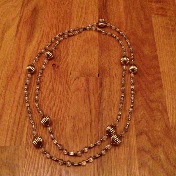 Long strand necklace with gold and clear beads - Picture 2 of 2