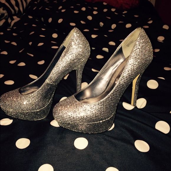 Heels from bakers! Size 7. Worn once! - Picture 1 of 1